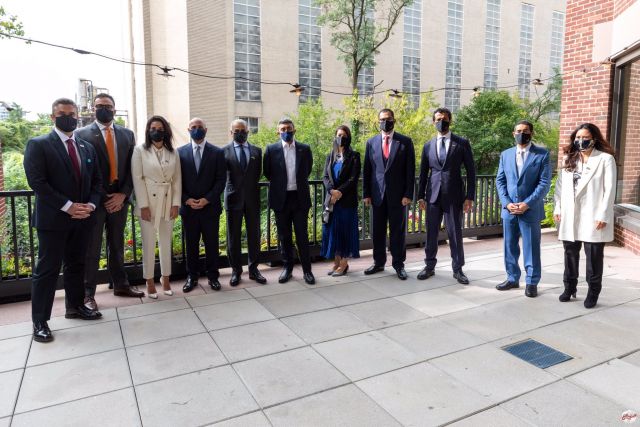 الوفد الإماراتي يستعد للمغادرة لتوقيع اتفاقية السلام مع إسرائيل