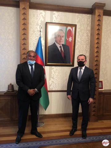 سفير مصر في أذربيجان يلتقي وزير الخارجية