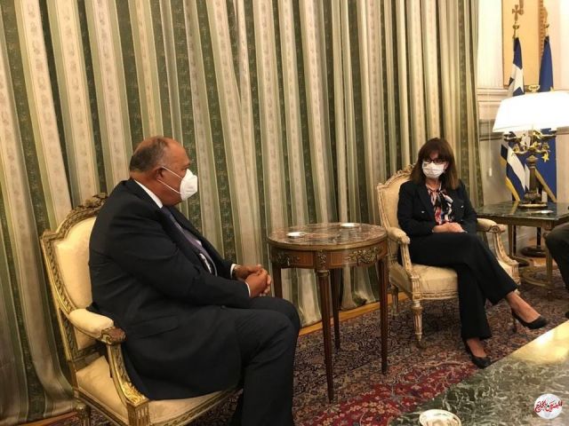 رئيسة جمهورية اليونان تستقبل وزير الخارجية سامح شكري خلال زيارته لأثينا