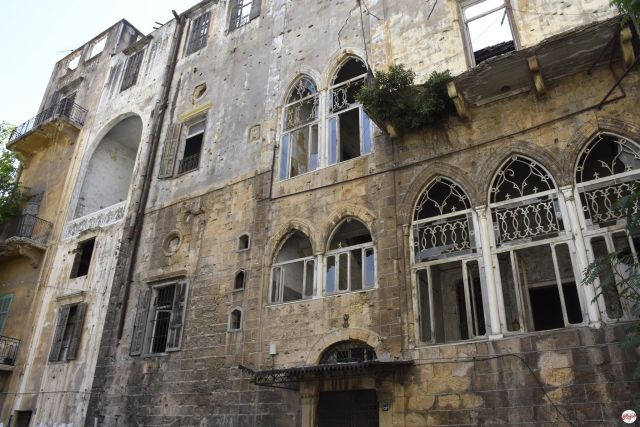 بيروت تسابق الوقت لإنقاذ الأبنية التراثية قبل الأمطار