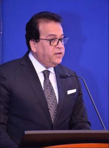  الدكتور خالد عبدالغفار