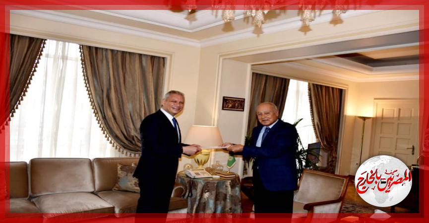 المصريين بالخارج