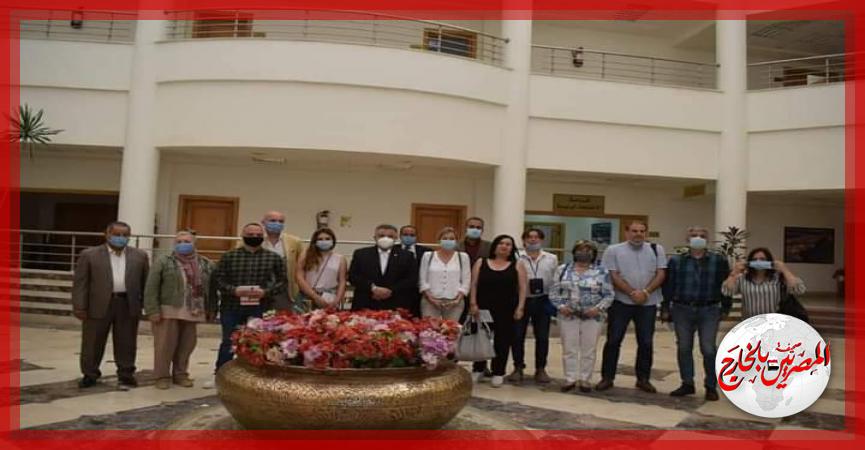 المصريين بالخارج