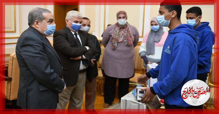 المصريين بالخارج