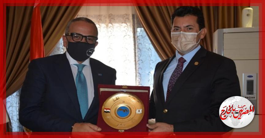 المصريين بالخارج