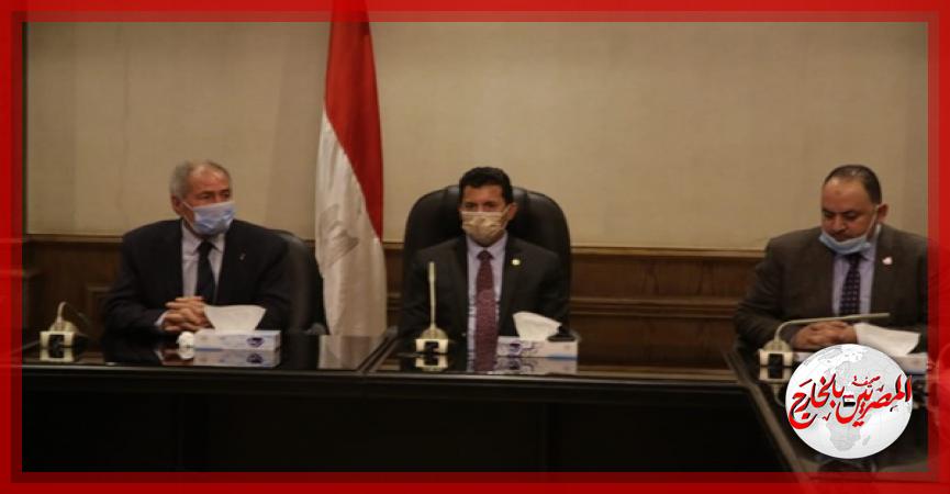 المصريين بالخارج