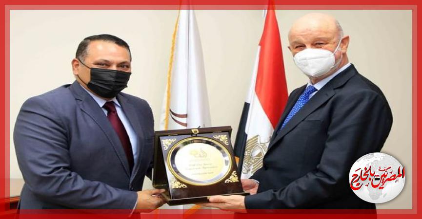 المصريين بالخارج