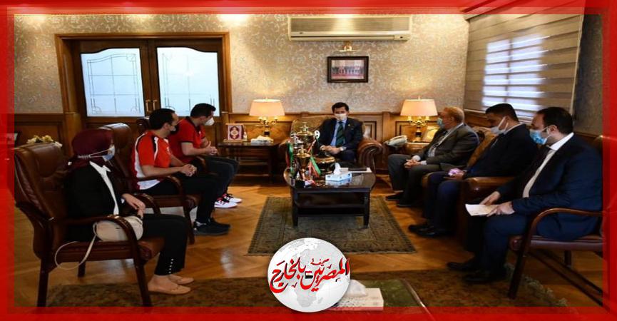 المصريين بالخارج