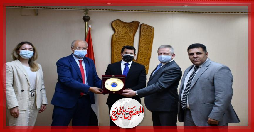 المصريين بالخارج