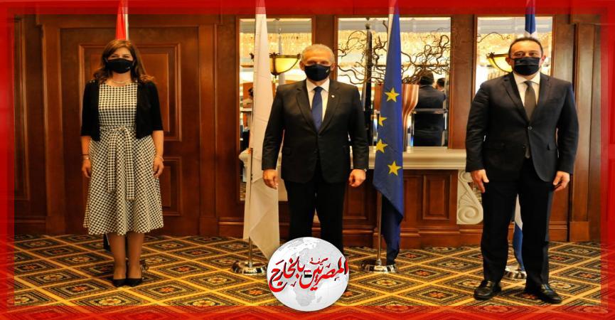 المصريين بالخارج