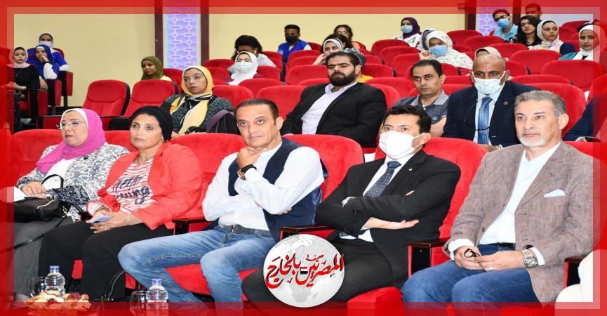 المصريين بالخارج