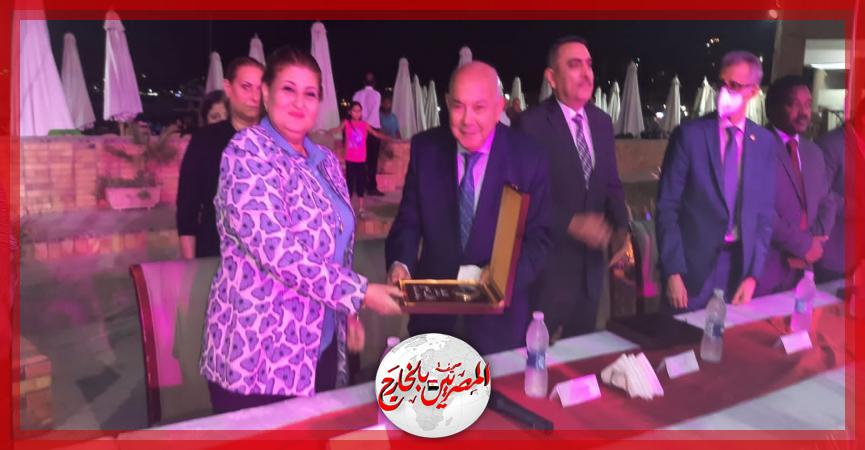 المصريين بالخارج