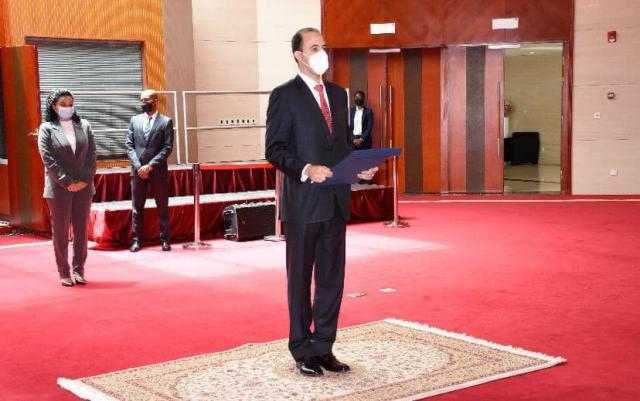 السفير المصري لدى موزمبيق يقدم أوراق اعتماده