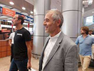 وصول مارسيل كولر المدير الفني الجديد للنادي الأهلي لمطار القاهرة