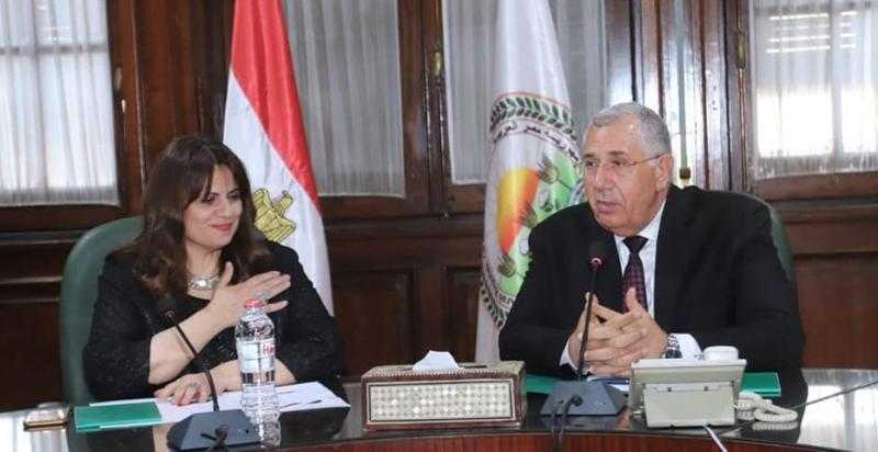 وزيرا الزراعة والهجرة يبحثان محفزات الاستثمار الزراعي للمصريين بالخارج