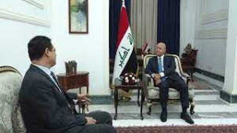 السفير المصري في بغداد يلتقي مع السيد الرئيس د. برهم صالح رئيس جمهورية العراق الشقيق
