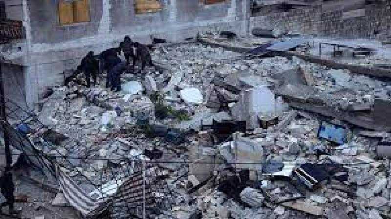 الصحة السورية: ارتفاع حصيلة ضحايا الزلزال إلى 237 وفاة و639 إصابة