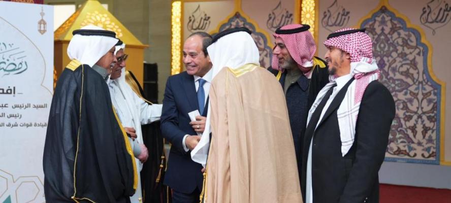 الرئيس السيسى يلتقى مشايخ وعواقل سيناء في ذكرى انتصار 10 رمضان