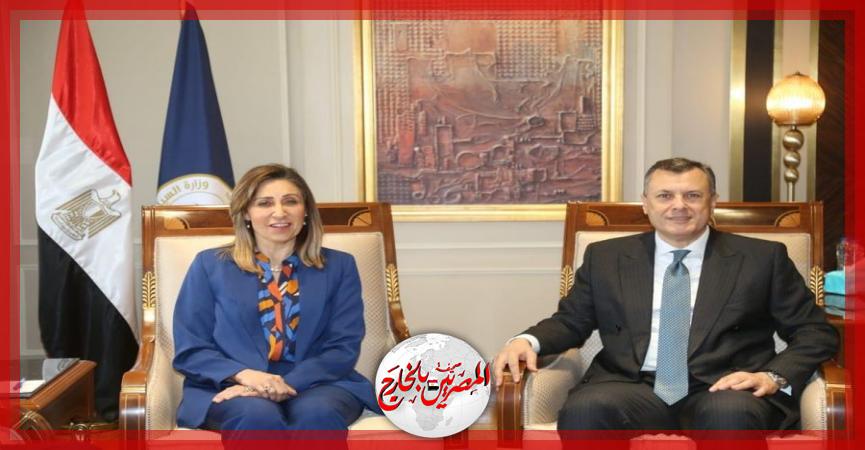 المصريين بالخارج