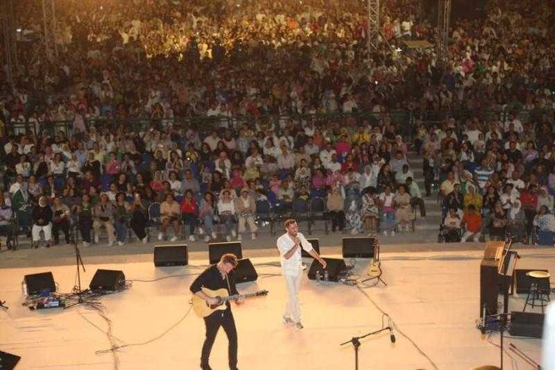 عزيز مرقة يستعرض موسيقاه الخاصة لأول مرة في مهرجان القلعة.. ونسمة عبدالعزيز تحاور الماريمبا