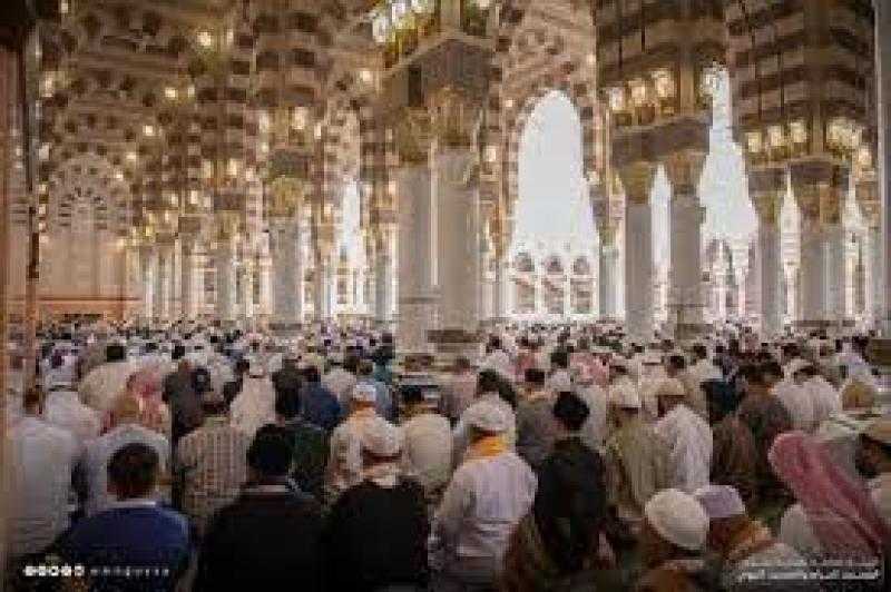 المسجد النبوي يستقبل أكثر من 5,8 مليون مصلٍ وزائر خلال أسبوع