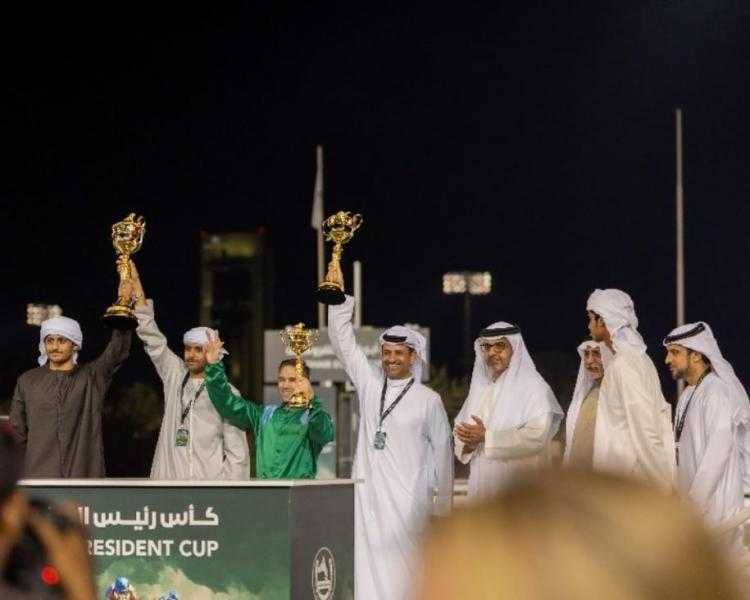 الشيخ حامد بن زايد يتوج أبطال كأس صاحب السموّ رئيس الدولة