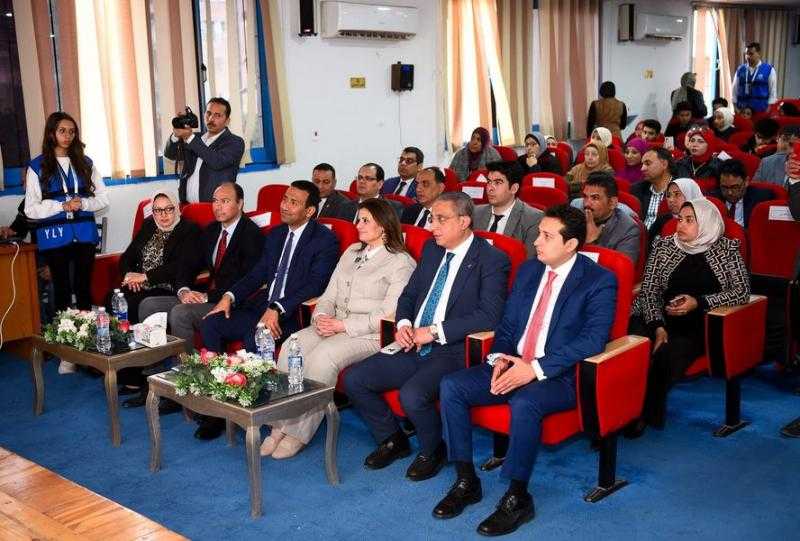 السفيرة سها جندي: الاتفاق مع السيد محافظ الفيوم على الترويج للفرص الاستثمارية بالفيوم في أوساط المصريين بالخارج