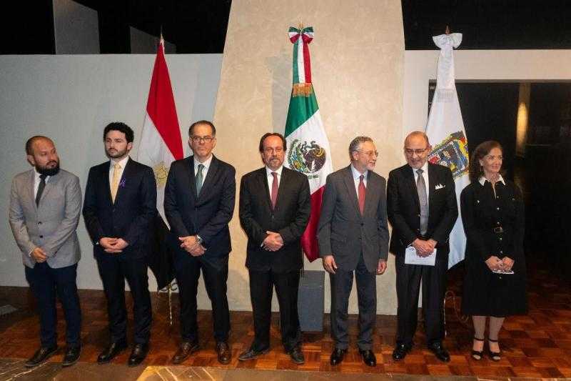 سفير مصر في المكسيك يشارك في الاحتفال بانتهاء عمل البعثة المكسيكية للمصريات في مصر