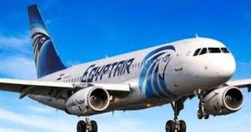 عودة طائرة مصرللطيران بعد إقلاعها من مطار برج العرب بسبب عطل فني