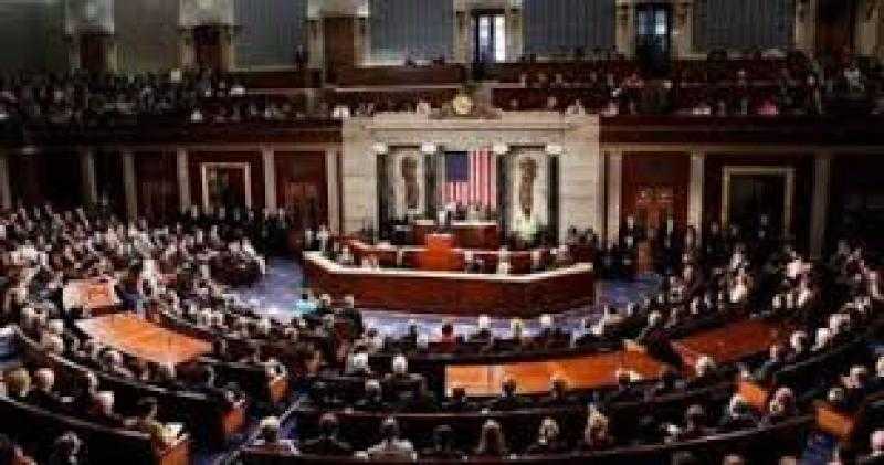 ”الشيوخ الأمريكي” يرفض مشروع قرار عزل وزير الداخلية بسبب الهجرة غير الشرعية