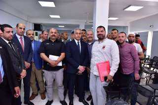 وزير العمل يلتقى عمال مصريين مُرشحين للعمل في موسم حج 2024.