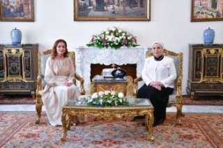 السيدة انتصار السيسي ترحب بقرينة رئيس مجلس رئاسة البوسنة والهرسك
