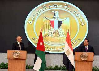 رئيس الوزراء الأردني: نقلت إلى الرئيس السيسي اليوم رسالة شكر وتقدير ودعم للجهود المصرية