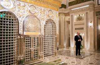 الرئيس السيسي: مصر لديها خطة كبيرة لتطوير مساجد آل البيت والصحابة والصالحين