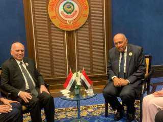 وزير الخارجية يعقد لقاءاً ثنائياً مع وزير خارجية العراق على هامش الاجتماع الوزاري التحضيري للقمة العربية