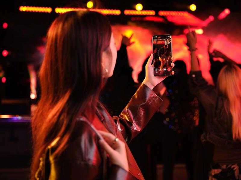 أوبو تطرح خاصية ”الصور الحية” Livephoto لهاتف رينو 12 عبر التحديث الهوائي OTA