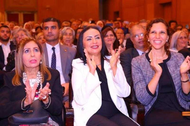 وزيرة التضامن الاجتماعي تشهد احتفالية مؤسسة ” جولدن ييرز ” للتنمية المجتمعية باليوم العالمى للمسنين