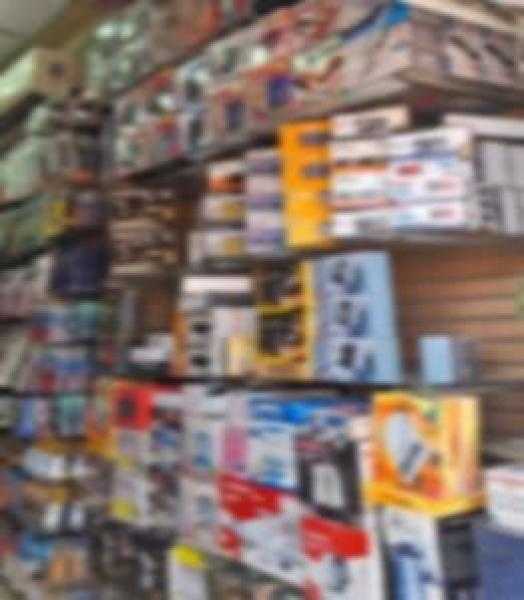 ضبط كمية من أجهزة فك شفرات القنوات الفضائية بدون ترخيص بالقاهرة الجديدة