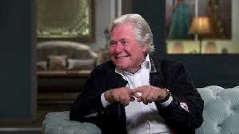 حسين فهمي : ترميم 20 فيلمًا ”أبيض وأسود”.. ونتجه لاستخدام الذكاء الاصطناعي في صناعة الأفلام