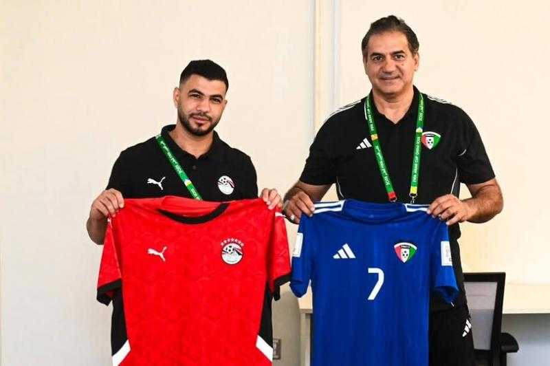 منتخب مصر يخوض لقاء الغد أمام الكويت بالزي الأحمر في بطولة كأس العرب