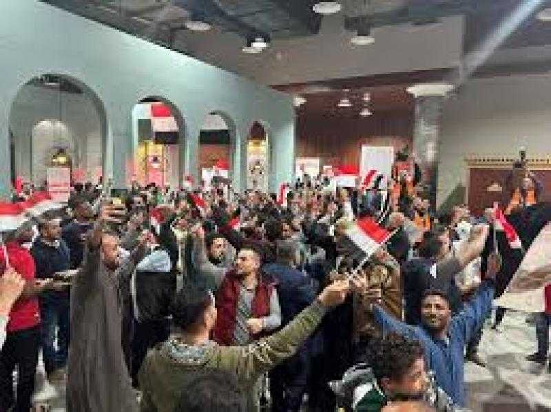 الجالية المصرية بالكويت تشارك بقوة في الاستحقاق الانتخابي لمجلس النواب