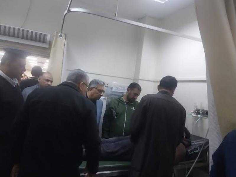 محافظ الدقهلية يعزي أسر ضحايا حريق ”سوق الخواجات” بالمنصورة ويتفقد المصابين