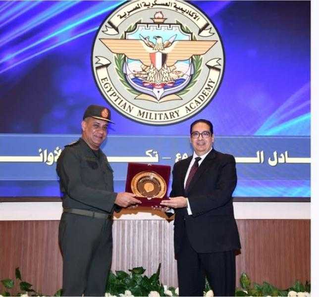 الأكاديمية العسكرية المصرية تنظم حفل إنتهاء دورة تعايش طلبة جامعة القاهرة بالأكاديمية