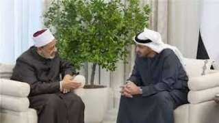 خلال اتصال هاتفي.. شيخ الأزهر يهنئ الشيخ محمد بن زايد بعيد الاتحاد الـ54