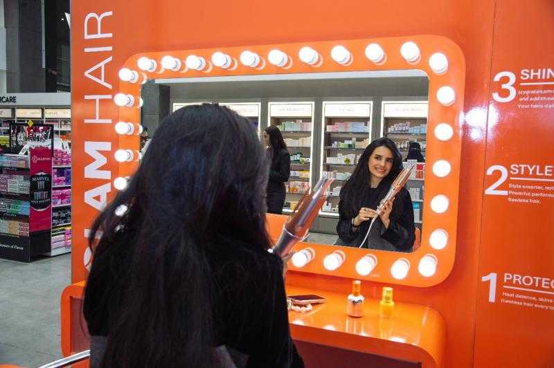 استمتعي بسحر شعركِ مع لمسة فريدة من SHEGLAM Hair، متوفر الآن في جميع متاجر دول الخليج العربي