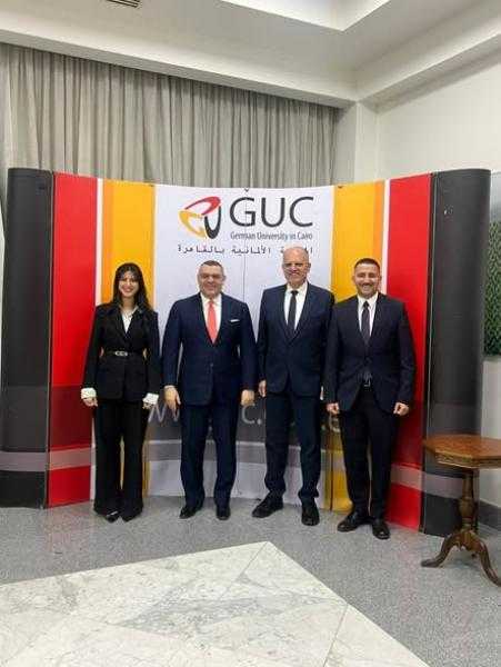 مدير المعهد الدبلوماسي يستعرض مراحل التقديم والاختبارات المؤهلة للانضمام إلى وزارة الخارجية