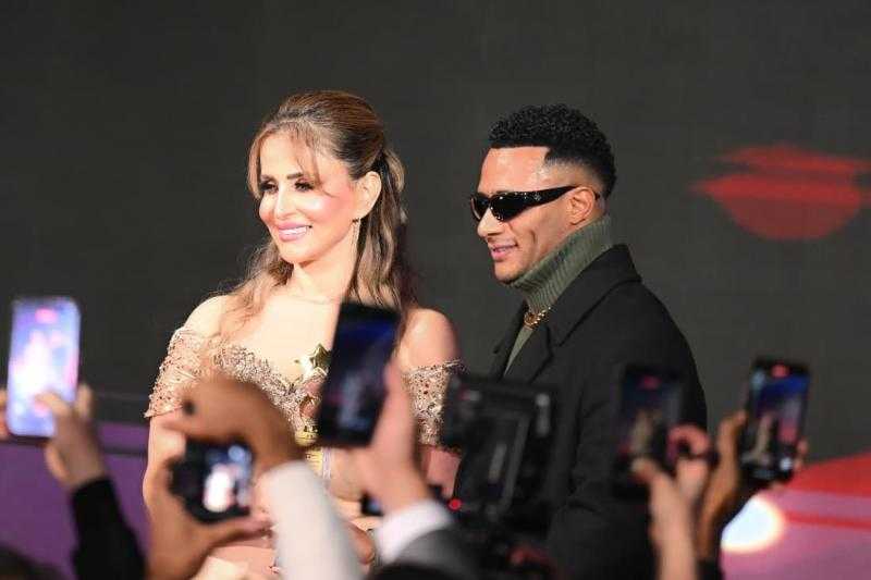 المتبولي تكشف أسرار وكواليس تكريم النجوم فى ”ملتقي التميز والابداع”