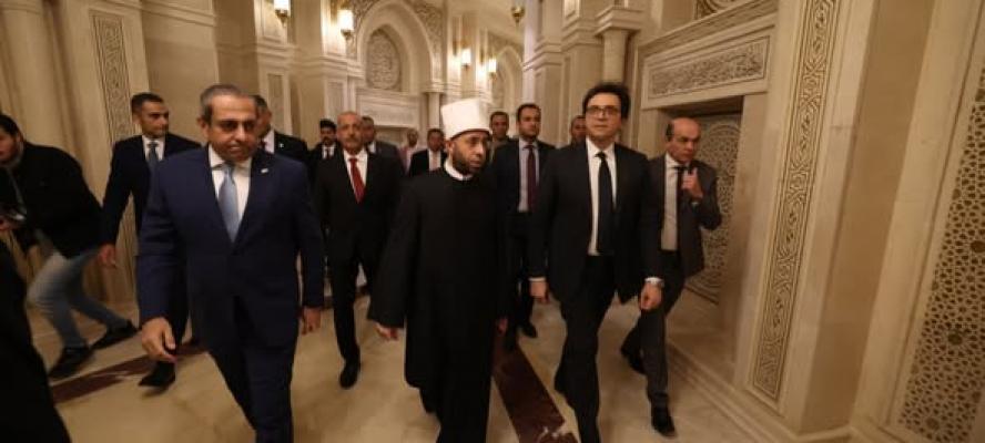 وزيرا الثقافة والأوقاف يفتتحان “متحف قرّاء القرآن الكريم” بالعاصمة الجديدة