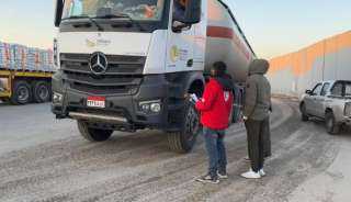 قافلة المساعدات الإنسانية الـ97 تدخل إلى الفلسطينيين بقطاع غزة قافلة المساعدات الإنسانية الـ97 تدخل إلى الفلسطينيين بقطاع غزة