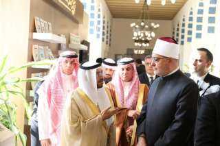 مفتي الجمهورية: اللغة العربية معجزة إلهية خالدة ووعاء حضاري فريد يجمع الأُمَّة... مفتي الجمهورية: اللغة العربية معجزة إلهية خالدة ووعاء حضاري فريد يجمع الأُمَّة ويشكِّل هُويَّتها